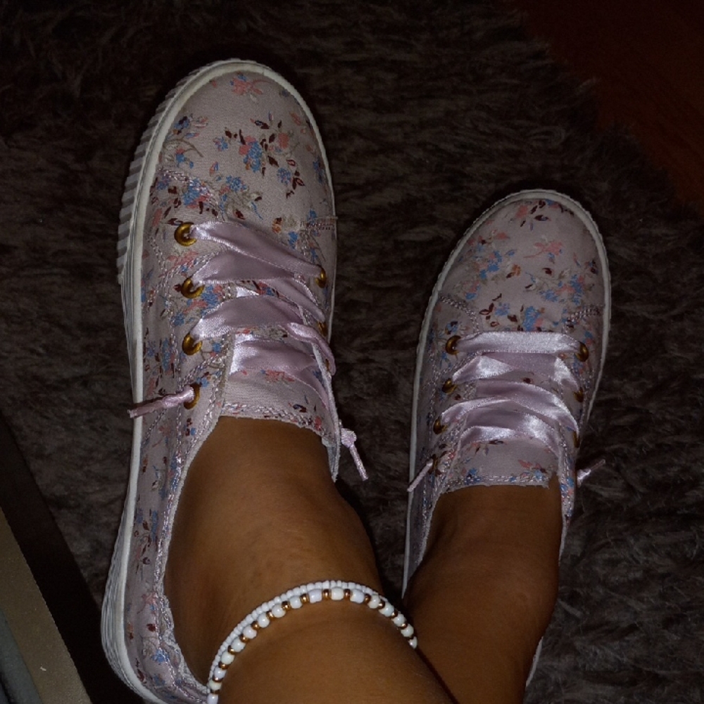 Madden Girl Sneakers Worn 8.5